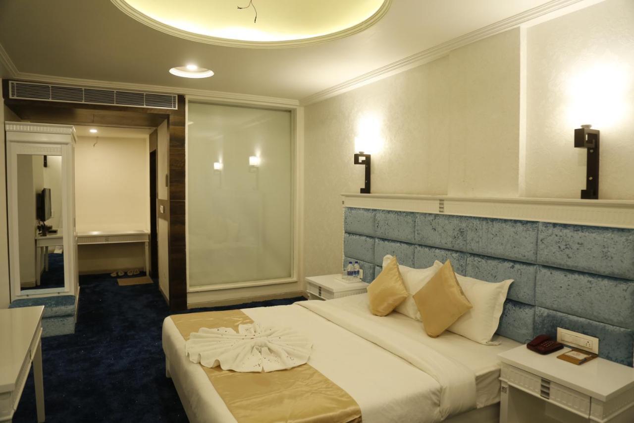 Silver Estate Resort Tikamgarh Ngoại thất bức ảnh